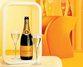 シャンパンブランチ「ヴーヴ･クリコ　イエローラベル」（土日祝）