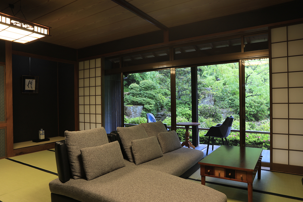 14 or 15 tatami room