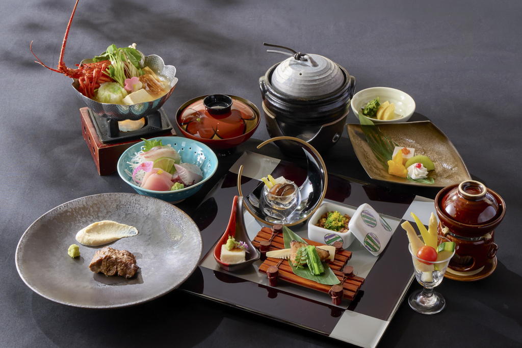 ���i�Ȃ����܁j�R�[�X