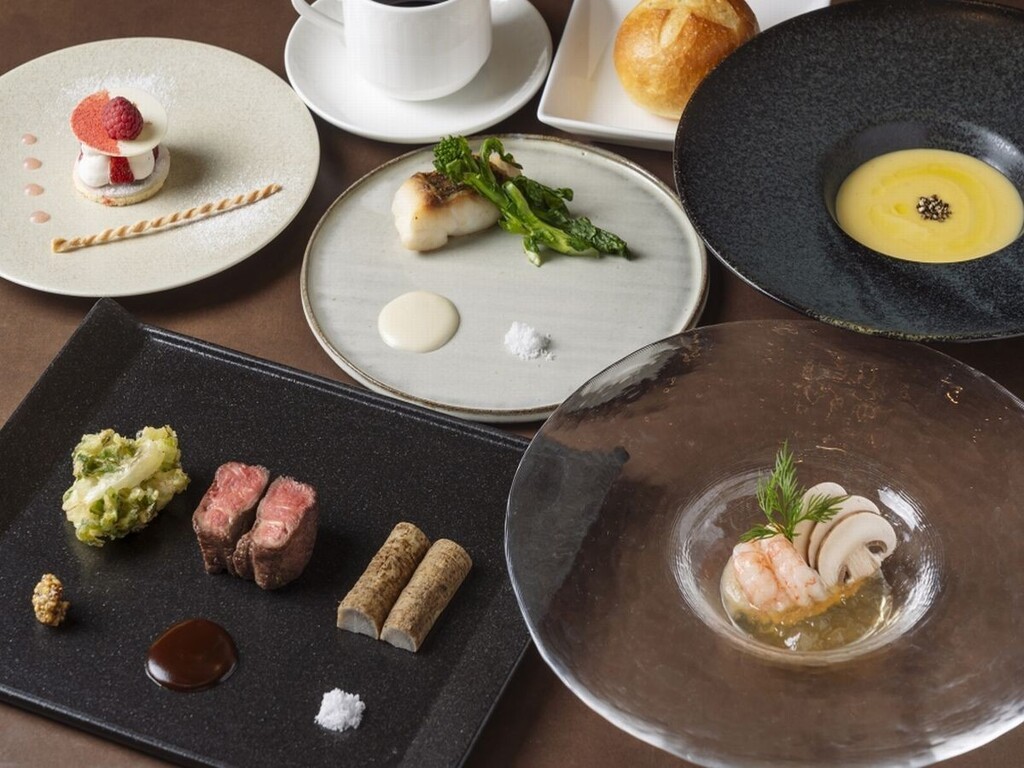 �y2026�N3���z�m�H�R�[�X