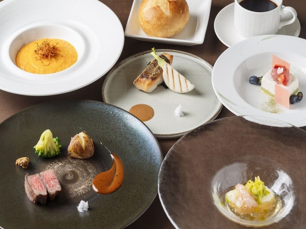 �y2026�N4���z�m�H�R�[�X