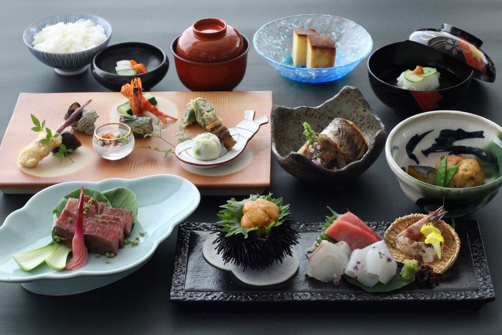 「花ごよみ東京」では丁寧に調理された料理をお楽しみ頂けます。（写真は一例です）