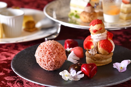 �����X�C�[�c�R���N�V������p�f�U�[�g