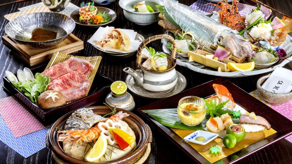 ＜金曜・土曜限定　東館クラブステイ＞名物活き烏賊と佐賀の海幸山幸味グルメ　秋味覚を堪能「錦会席」