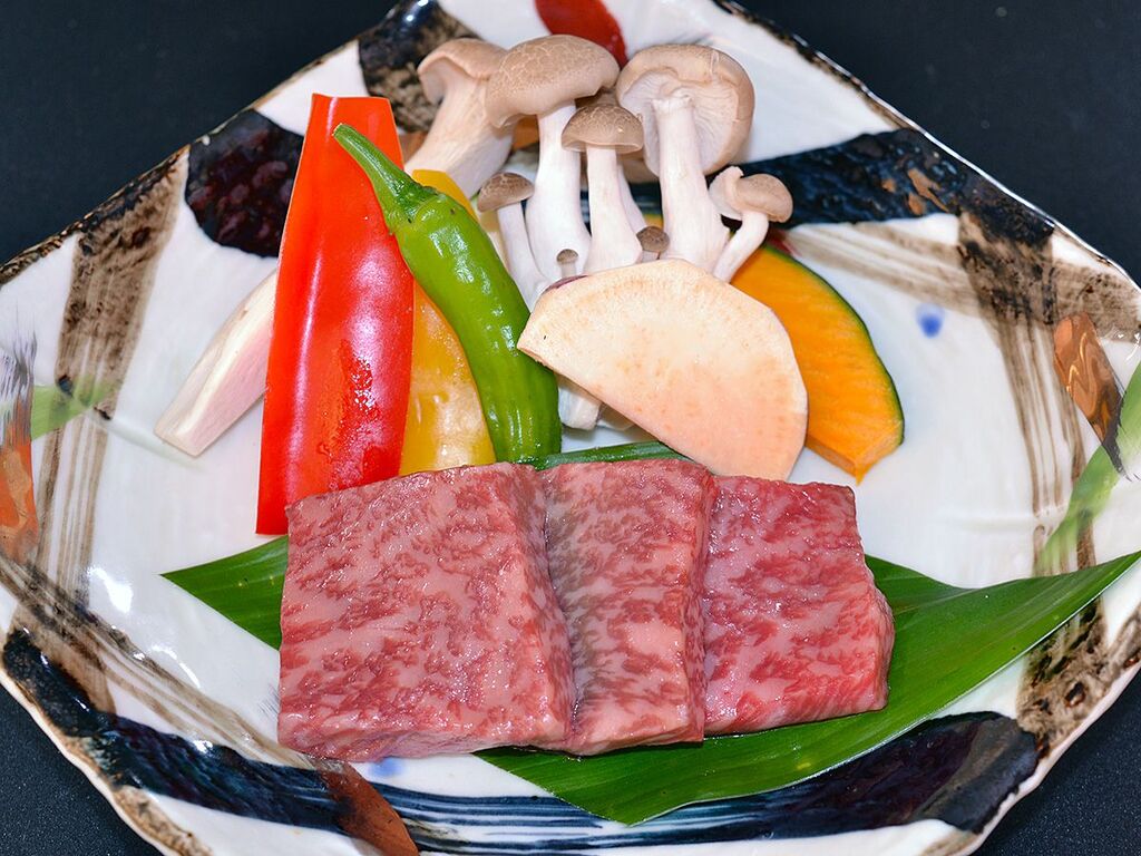 特鮮会席【萩】長崎県産牛と野菜の鉄板焼