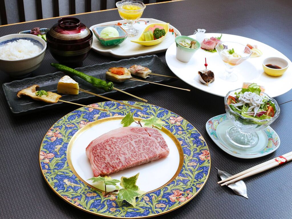 日本料理「四季／鉄板焼き」松風コース　イメージ