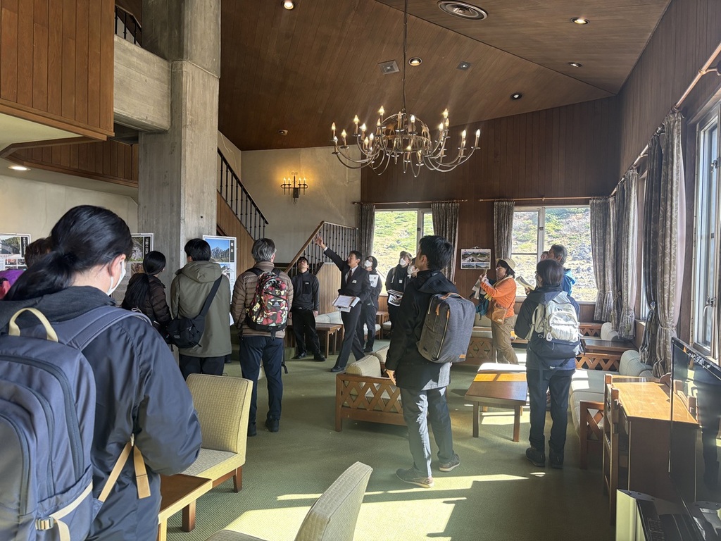 5�K���r�[���E���W�Ő���