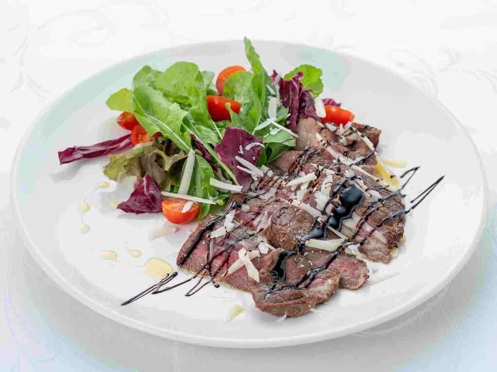  �����̃^���A�[�^�f�B�i�[