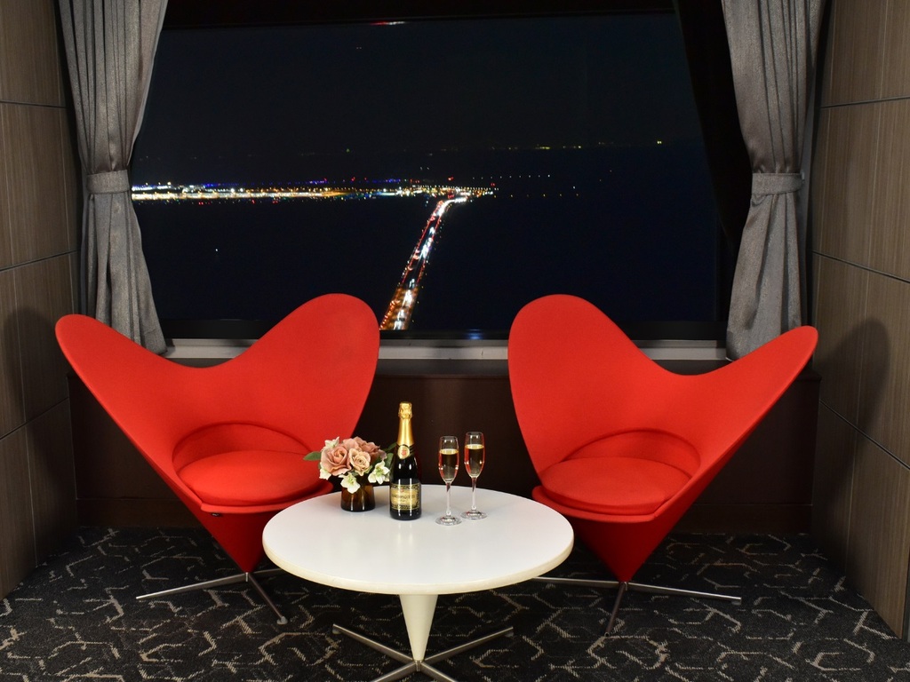 �����[�H ��54�K �X�J�C�_�C�j���O256�u�X�^�[�Q�C�g�v���w�o�����^�C���f�B�i�[�o�C�L���O�x