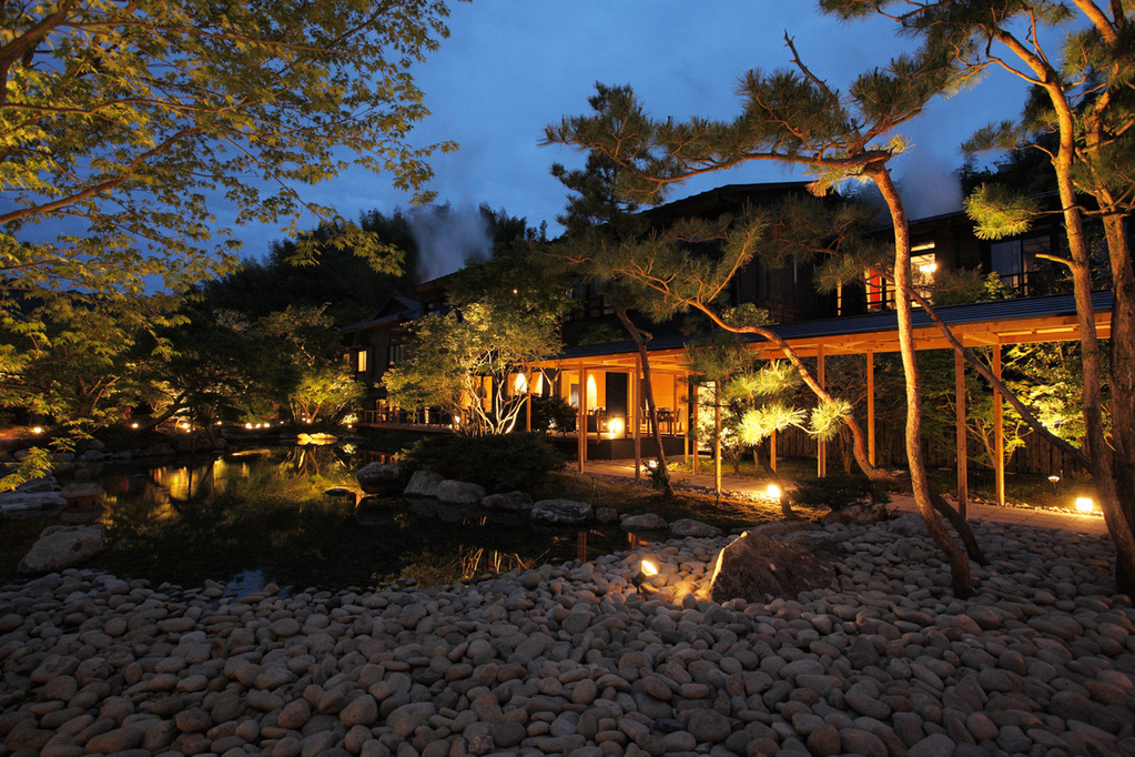 日本庭園（夜景）
