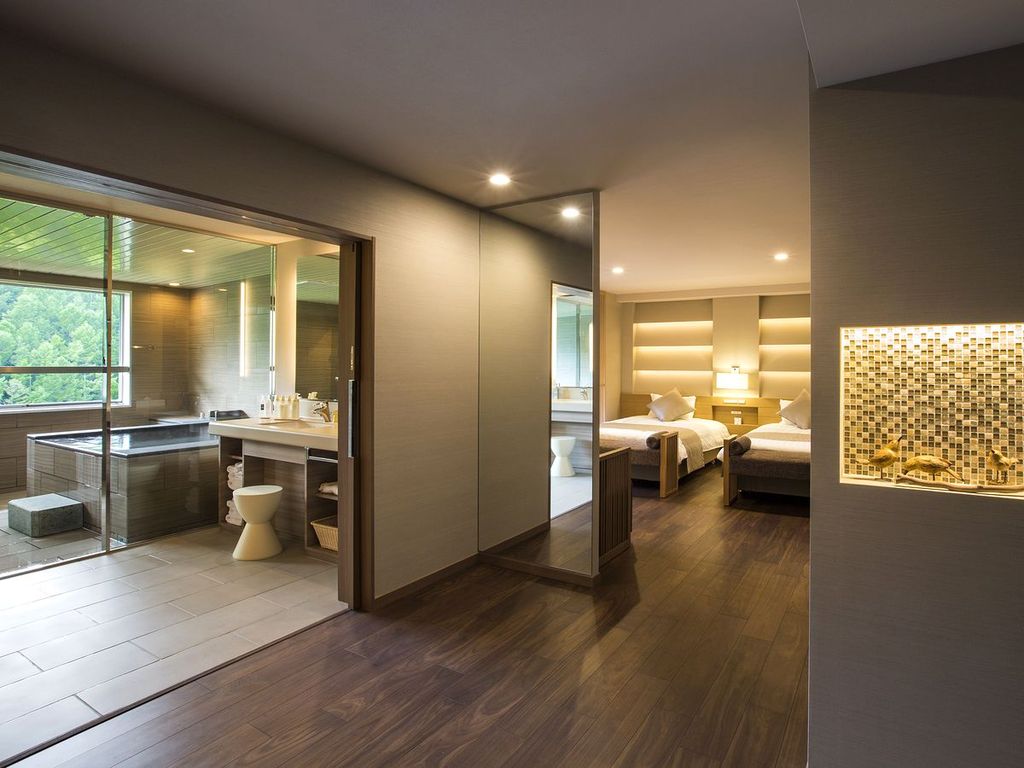 【エグゼクティブルーム】最上11階、展望風呂を備えた贅沢なスイートルームです。
