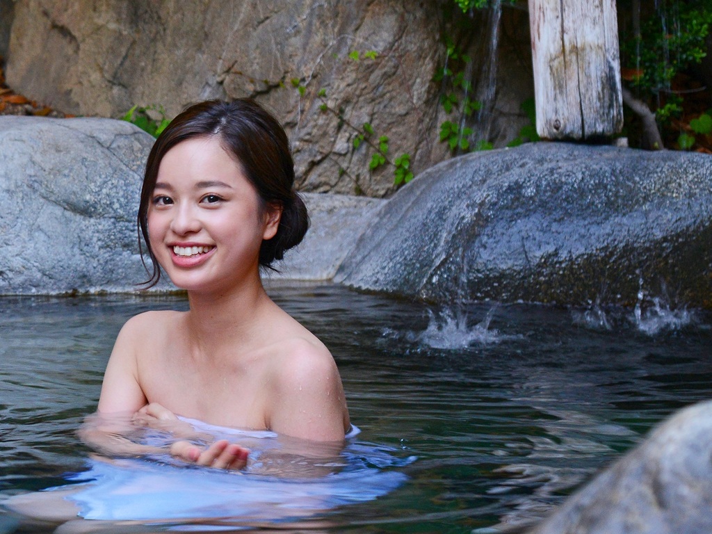 ◆日本三名泉のひとつ「下呂温泉」の露天風呂で旅の疲れを癒し、ゆったりとした寛ぎのひとときを。