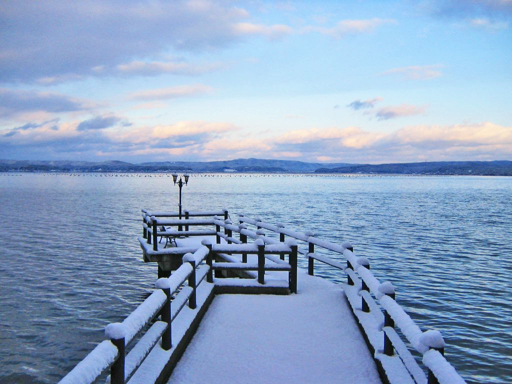 冬の桟橋