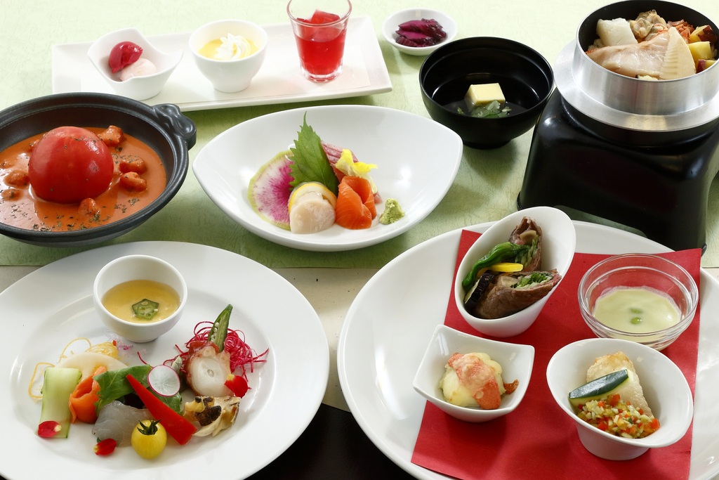 宿泊プラン 森のゆホテル花神楽 オンライン予約 旭川駅より無料送迎バス 要事前予約