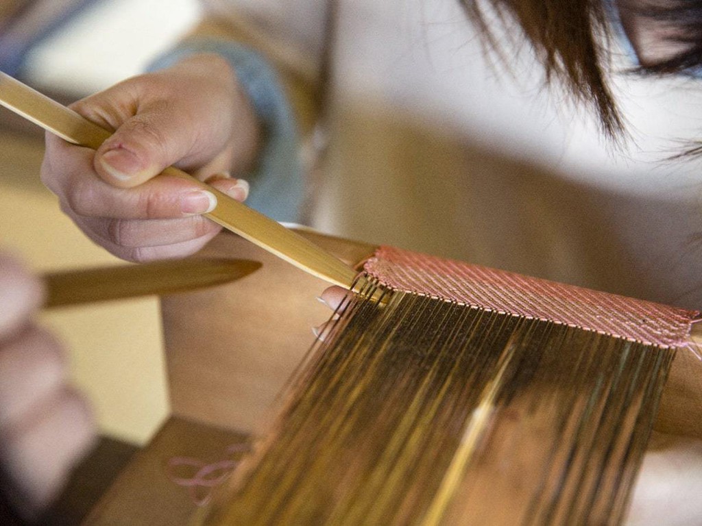 日本手芸の極致『手織り佐賀錦』