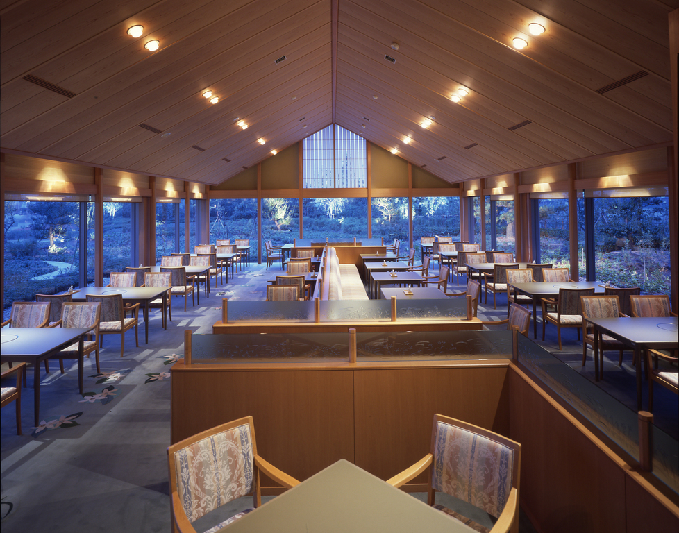 空室検索 なばなの里 日本料理 翡翠 かわせみ 松花堂御膳 夕食 なばなの里入村無料