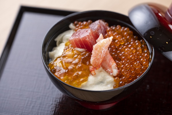 【ご当地逸品】「京都ゆば庄」の湯葉を使用したゆば海鮮丼