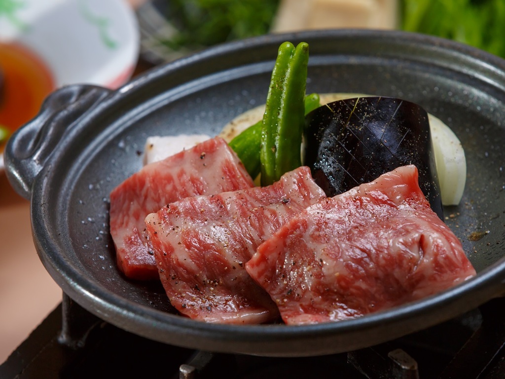 【公式サイトがお得】【料理盛り沢山】《海鮮しゃぶしゃぶコース+国産牛の陶板焼き+ワンドリンク付》～贅沢味覚プラン