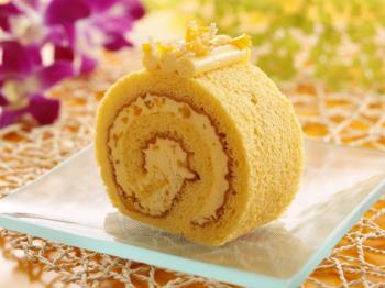 【夏季限定☆】ふわふわしっとり食感♪マンゴーロールケーキ付プラン（素泊り）
