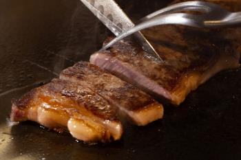 【特別なXmasを】2025鉄板焼　クリスマスディナーコースご宿泊プラン