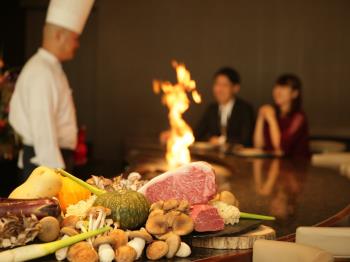 ◆鉄板焼「匠」◆ クリスマスチャペルコンサート＆ディナー付き宿泊プラン