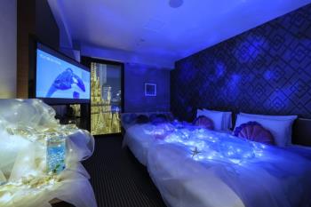 ◆夏季限定◆まるで水族館！ ～STRINGS AQUA ROOM～ 名古屋港水族館チケット付き宿泊プラン