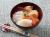 【青函市場・朝食一例】マグロやサーモン、イカなどを好きなだけ乗せて、贅沢な海鮮丼を。（季節により変更）