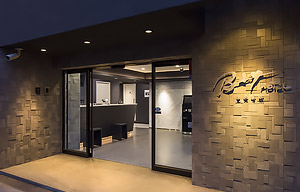 LBAY HOTEL